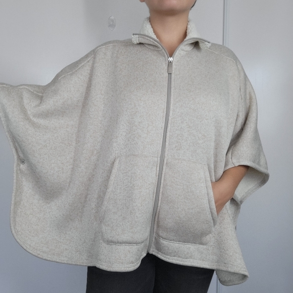 Calvin Klein Tan Knit Zip Up Poncho w/ Pockets & Faux Fur Lining, One Size - Picture 3 of 14